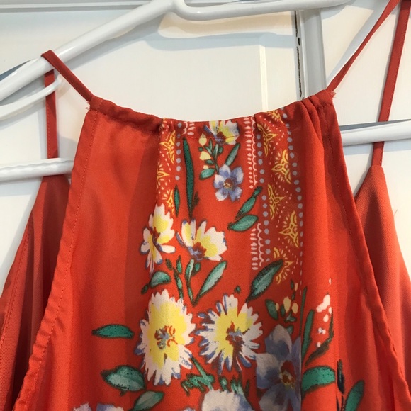 Floral handkerchief top - Picture 7 of 11